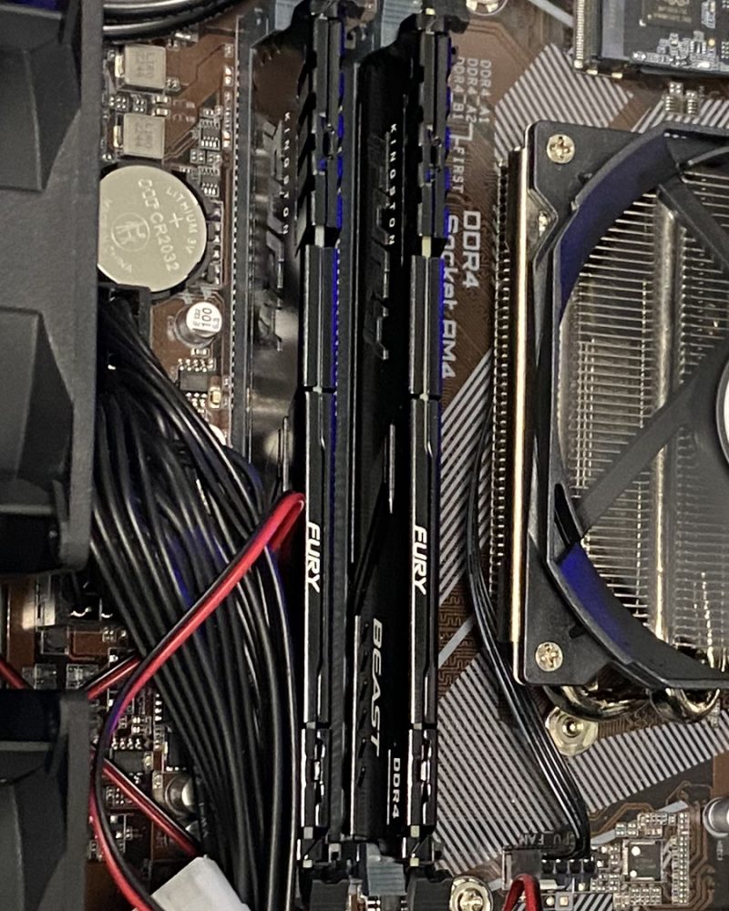 Kingston Fury DDR4 – hardware ColdHost
